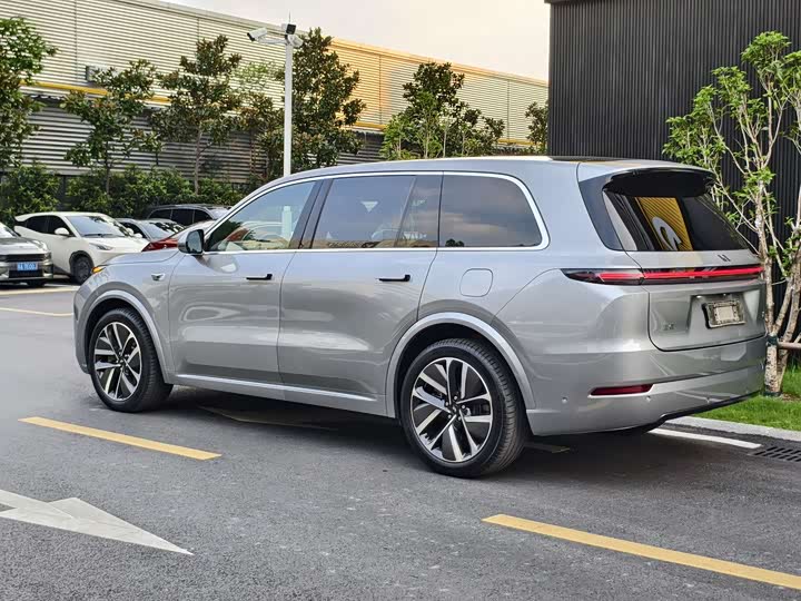 Фото 7 - LiXiang L9