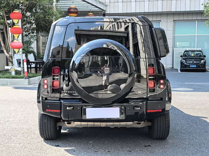 Фото 5 - Land Rover Defender