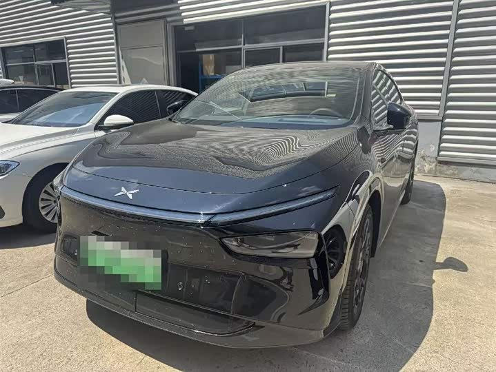 Фото 1 - XPeng G7