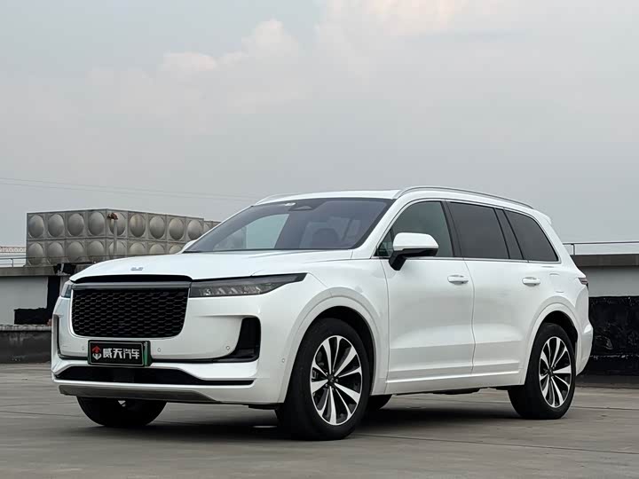 Фото 1 - LiXiang One