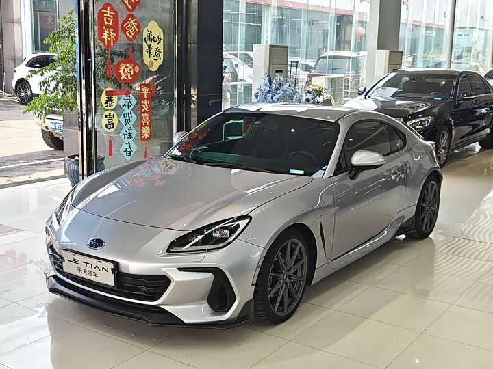 Фото 1 - Subaru BRZ