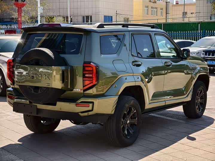 Фото 7 - Tank 400 Hybrid