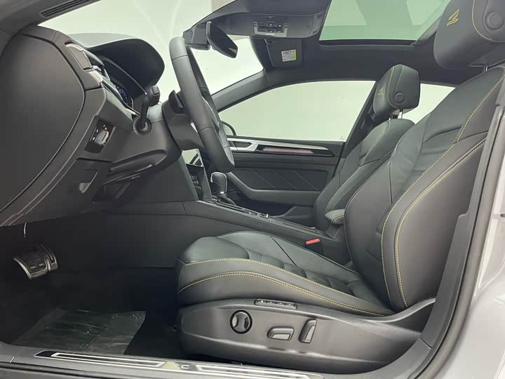 Фото 20 - Volkswagen CC