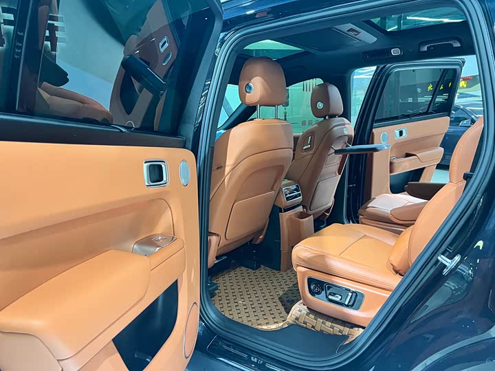 Фото 10 - LiXiang L9