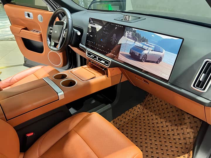 Фото 12 - LiXiang L9