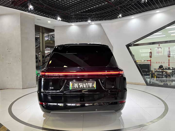 Фото 13 - LiXiang L9