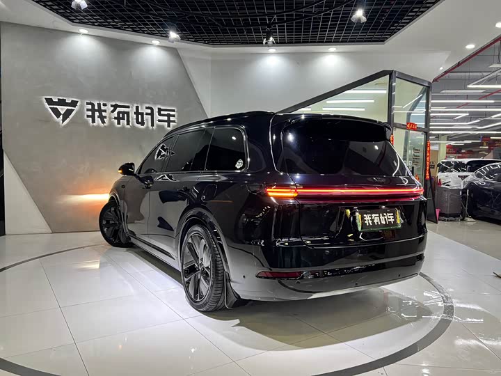 Фото 14 - LiXiang L9