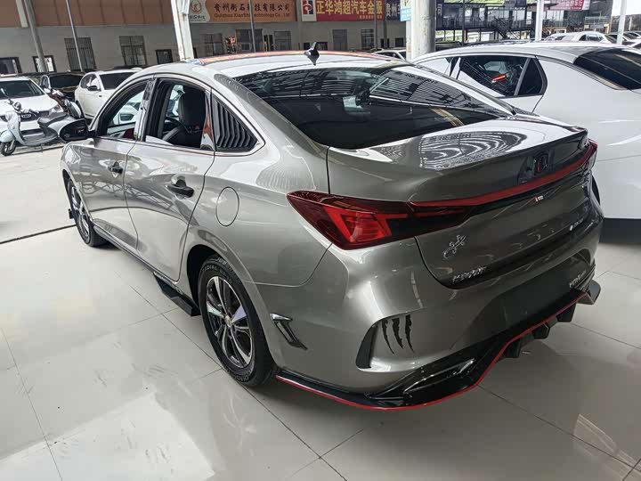 Фото 9 - Changan Eado Plus