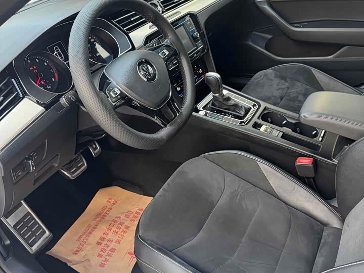 Фото 7 - Volkswagen CC