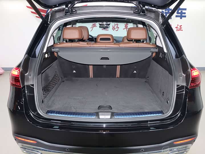 Фото 18 - Mercedes-Benz GLE-Class