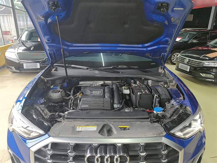 Фото 20 - Audi Q3