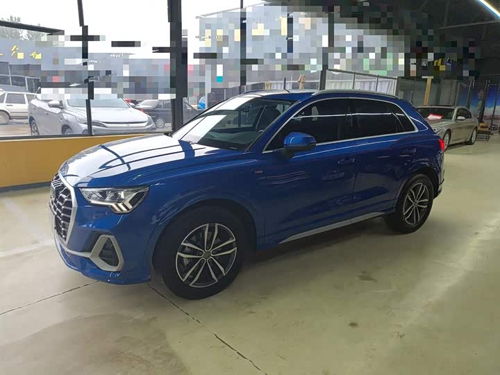 Фото 5 - Audi Q3