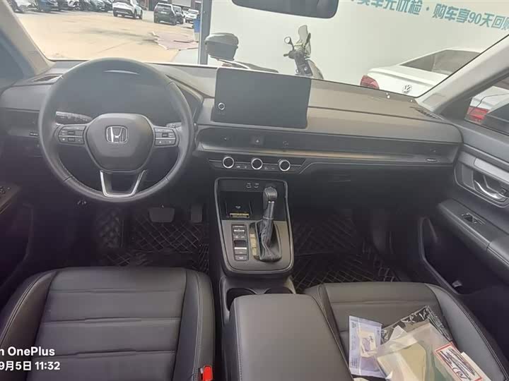 Фото 7 - Honda CR-V