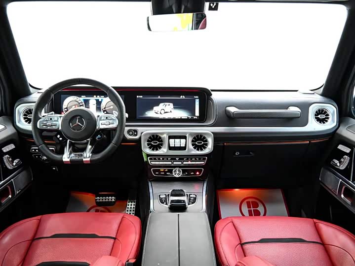 Фото 11 - Mercedes-Benz G-Class AMG