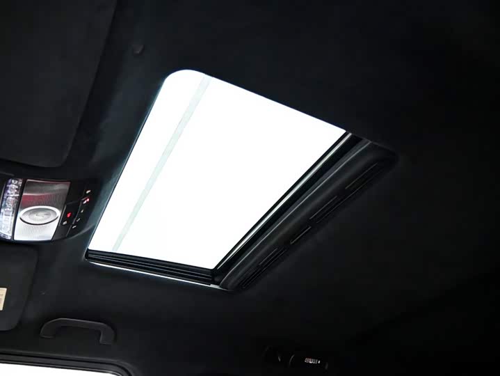 Фото 26 - Mercedes-Benz G-Class AMG