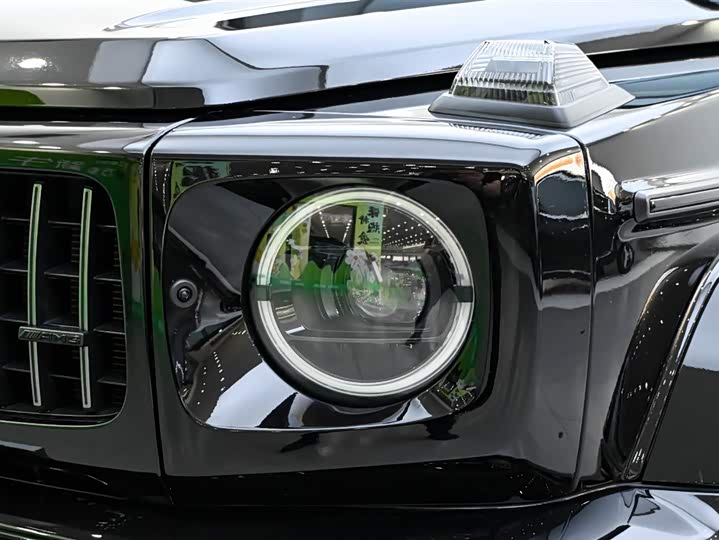 Фото 8 - Mercedes-Benz G-Class AMG