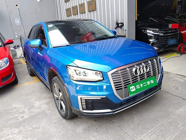 Фото 4 - Audi Q2L e-tron