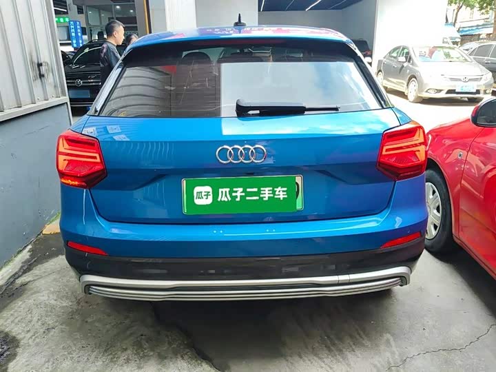 Фото 6 - Audi Q2L e-tron