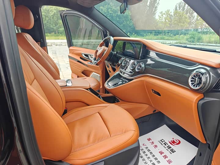 Фото 12 - Mercedes-Benz Vito