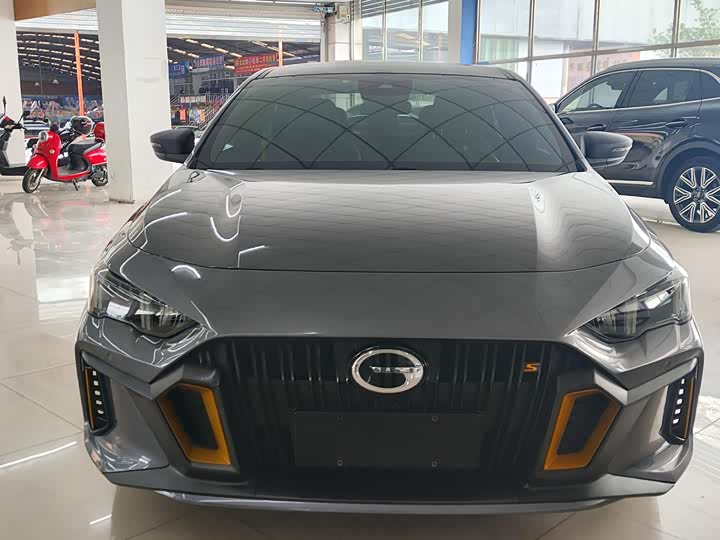 Фото 2 - GAC Trumpchi Empow R