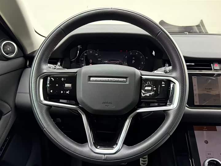 Фото 9 - Land Rover Range Rover Evoque L