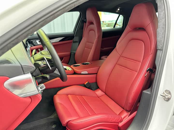 Фото 21 - Porsche Panamera Hybrid