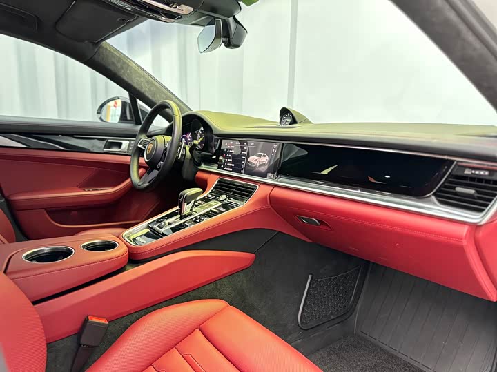 Фото 34 - Porsche Panamera Hybrid