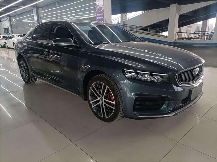 Фото 3 - Geely Preface