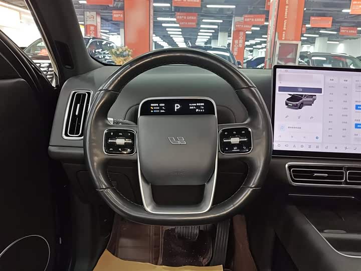 Фото 11 - LiXiang L8