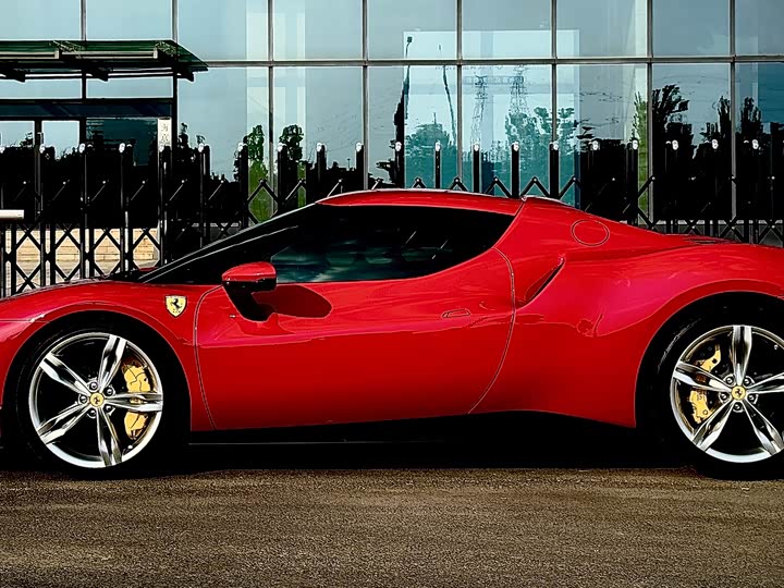 Фото 7 - Ferrari 296