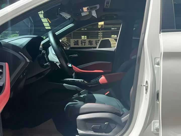 Фото 4 - MG Motor 5