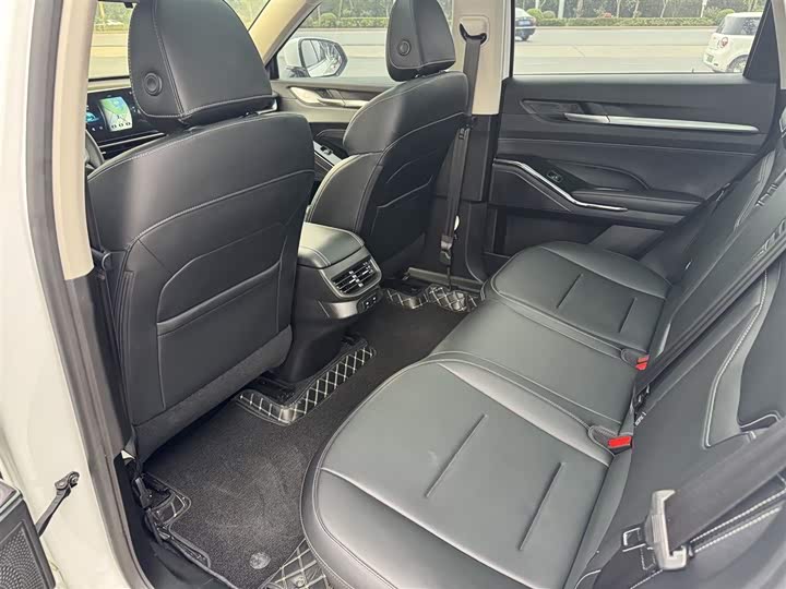 Фото 2 - Haval H6