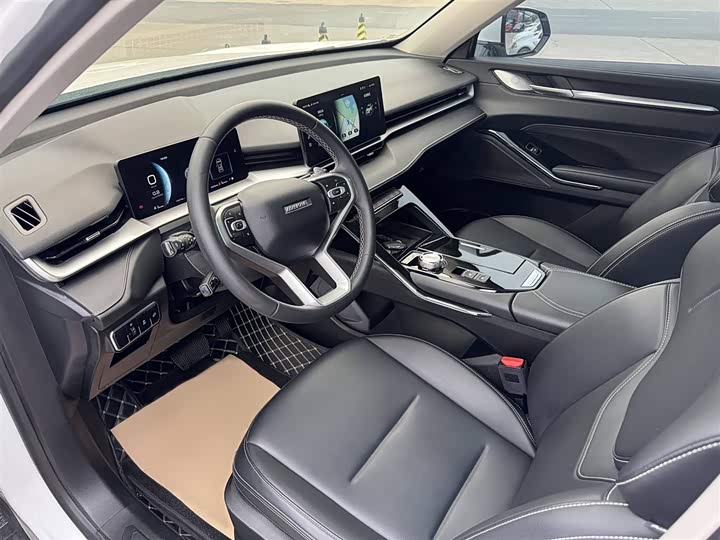 Фото 24 - Haval H6