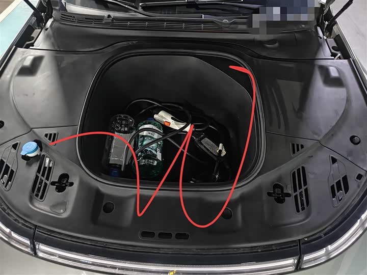 Фото 11 - XPeng P7