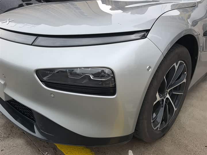 Фото 16 - XPeng P7