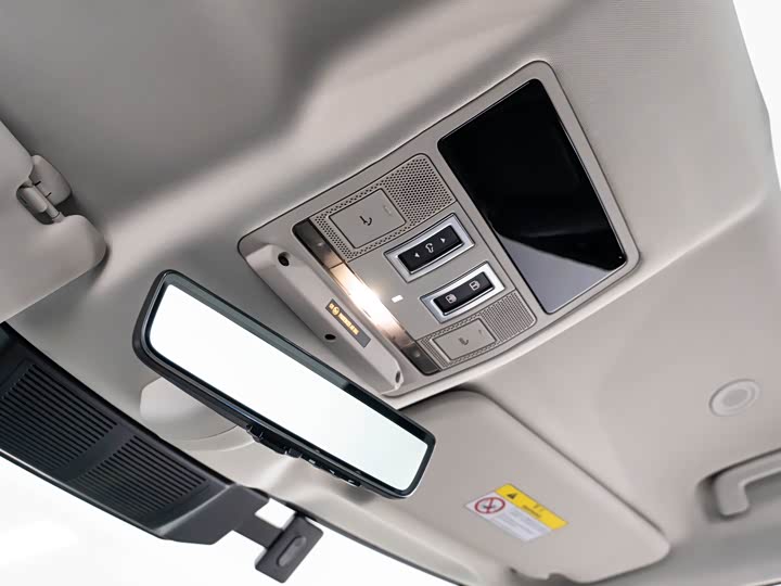 Фото 14 - Land Rover Defender