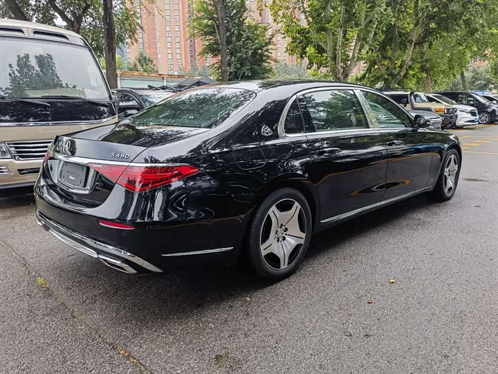 Фото 11 - Mercedes-Benz Maybach S-Class