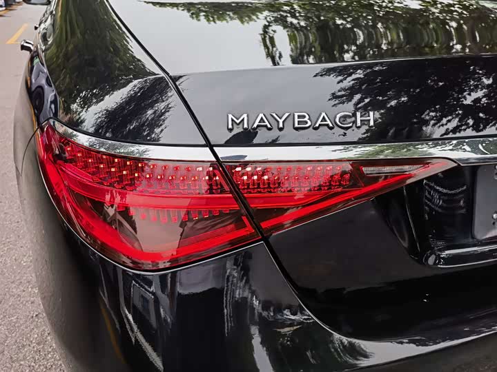 Фото 14 - Mercedes-Benz Maybach S-Class