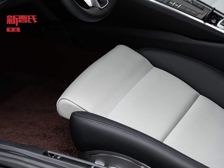 Фото 16 - Porsche 718