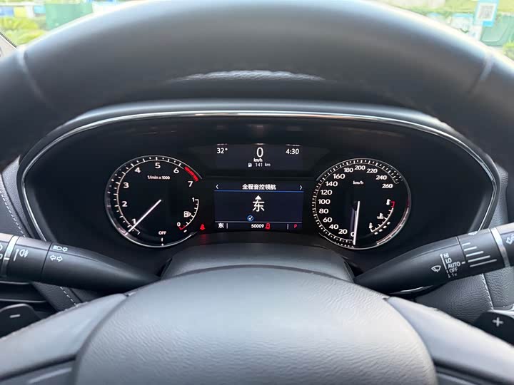 Фото 10 - Cadillac CT5