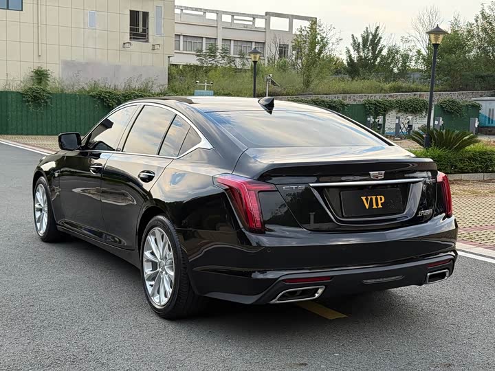 Фото 7 - Cadillac CT5