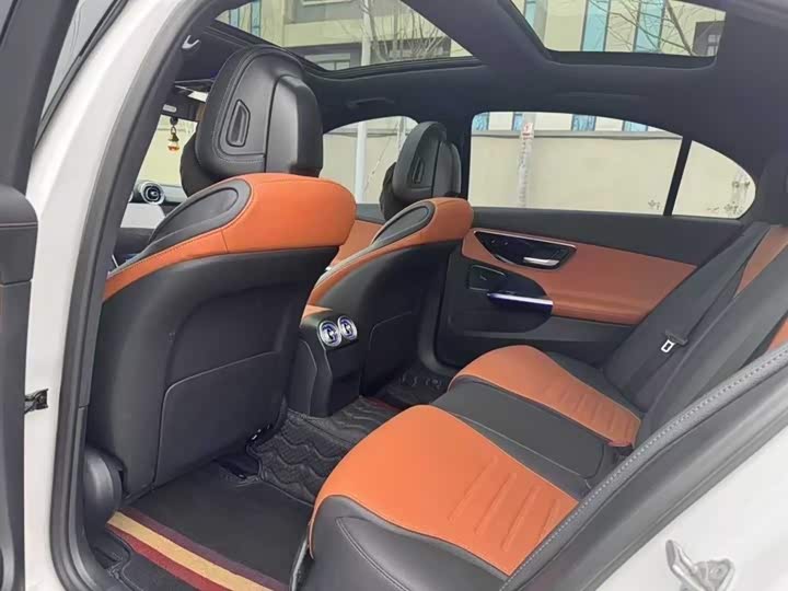 Фото 6 - Mercedes-Benz C-Class