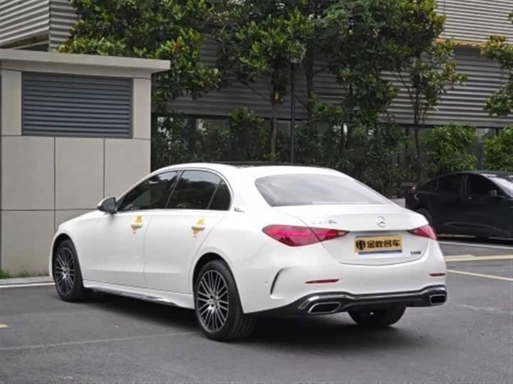 Фото 7 - Mercedes-Benz C-Class