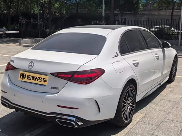 Фото 9 - Mercedes-Benz C-Class