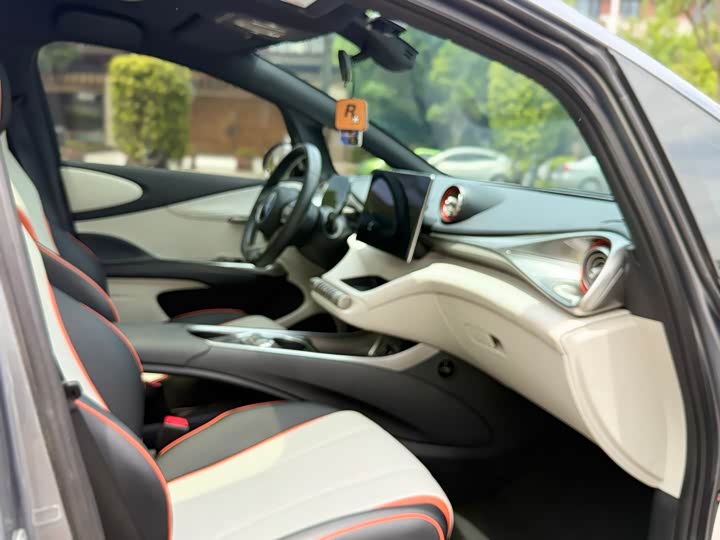 Фото 7 - BYD Dolphin