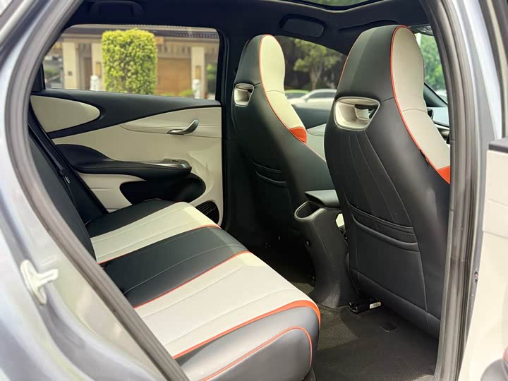 Фото 8 - BYD Dolphin