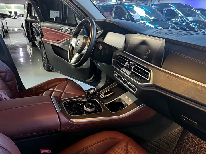 Фото 11 - BMW X5