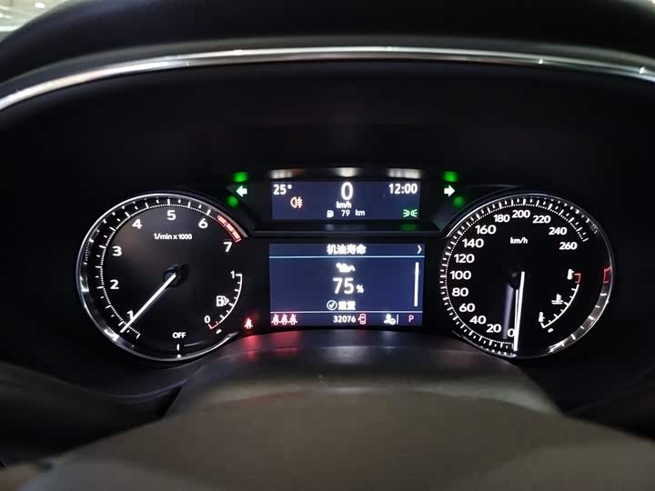 Фото 12 - Cadillac CT5