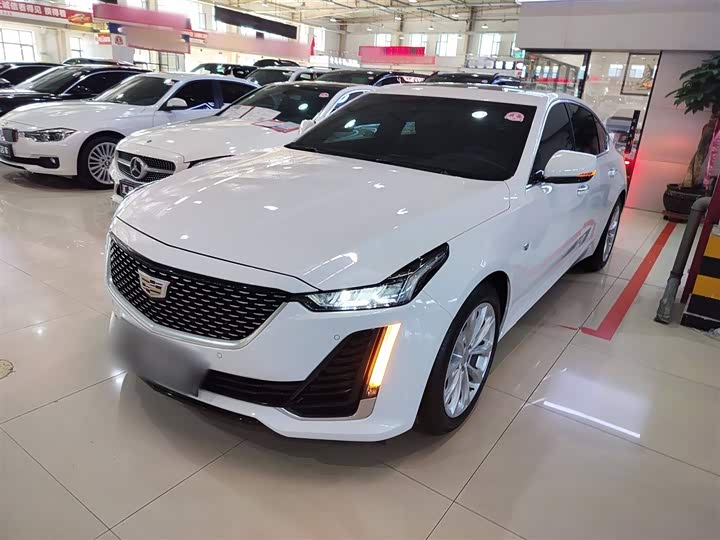 Фото 2 - Cadillac CT5