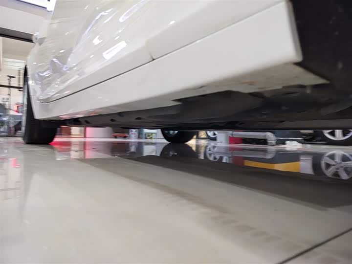 Фото 21 - Cadillac CT5